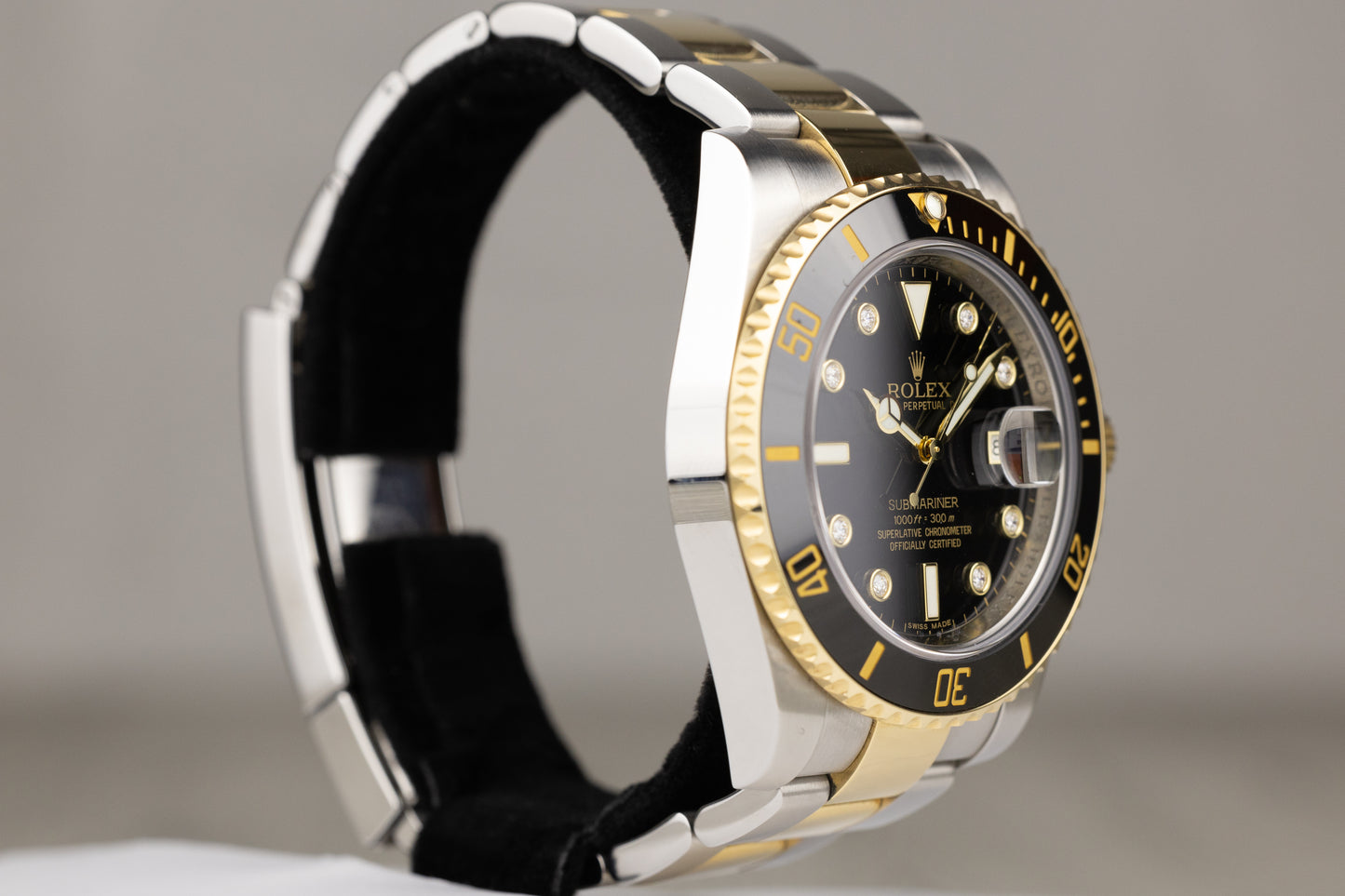 Rolex 116613LN Submariner Stainless Steel & Yellow Gold Black 'Serti' Dial