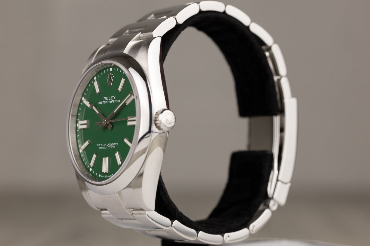 Rolex 124300 Oyster Perpetual 41 Stainless Steel Green Dial