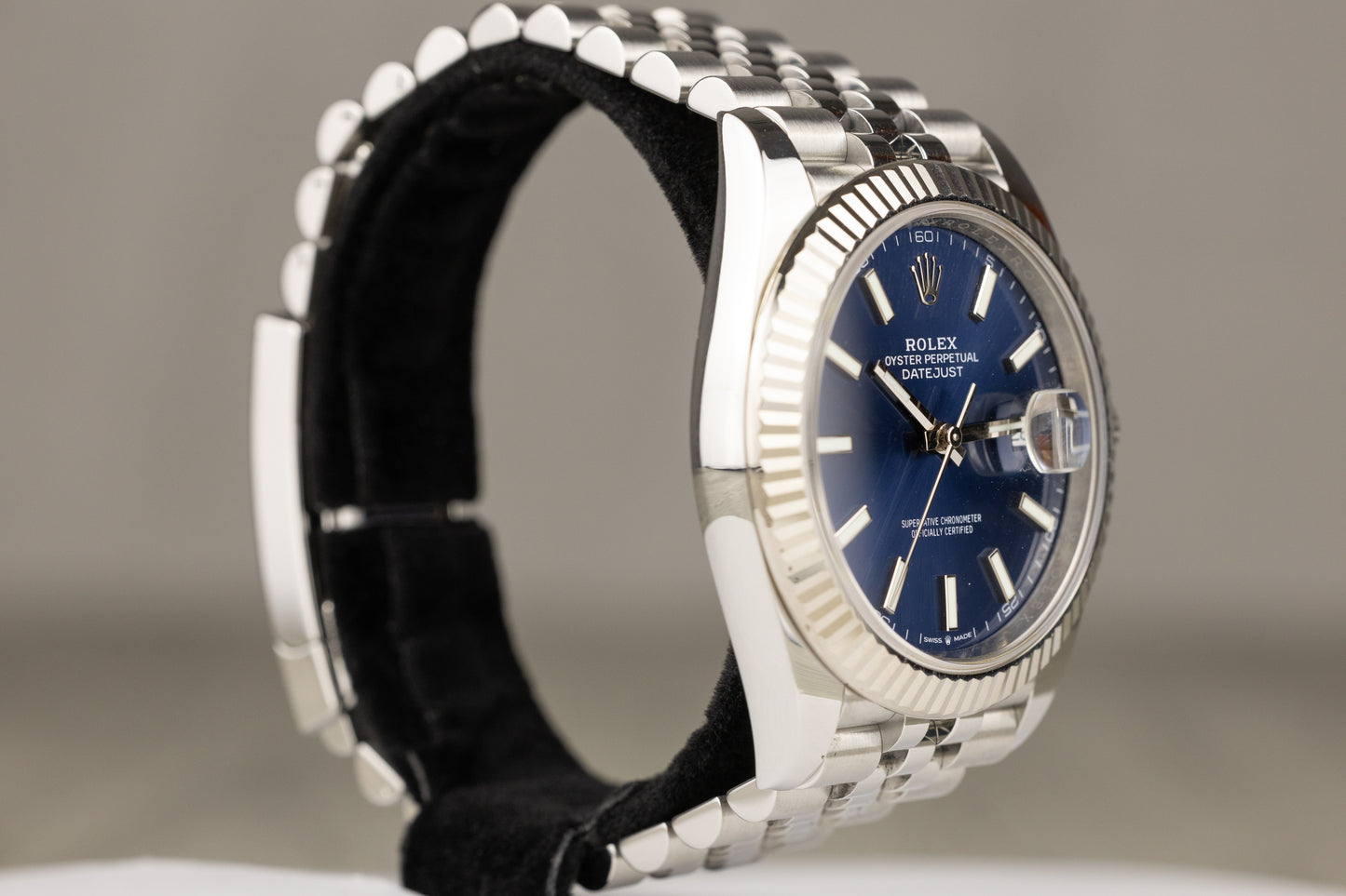 Rolex 126334 Datejust 41 Stainless Steel Jubilee Bracelet Blue Dial