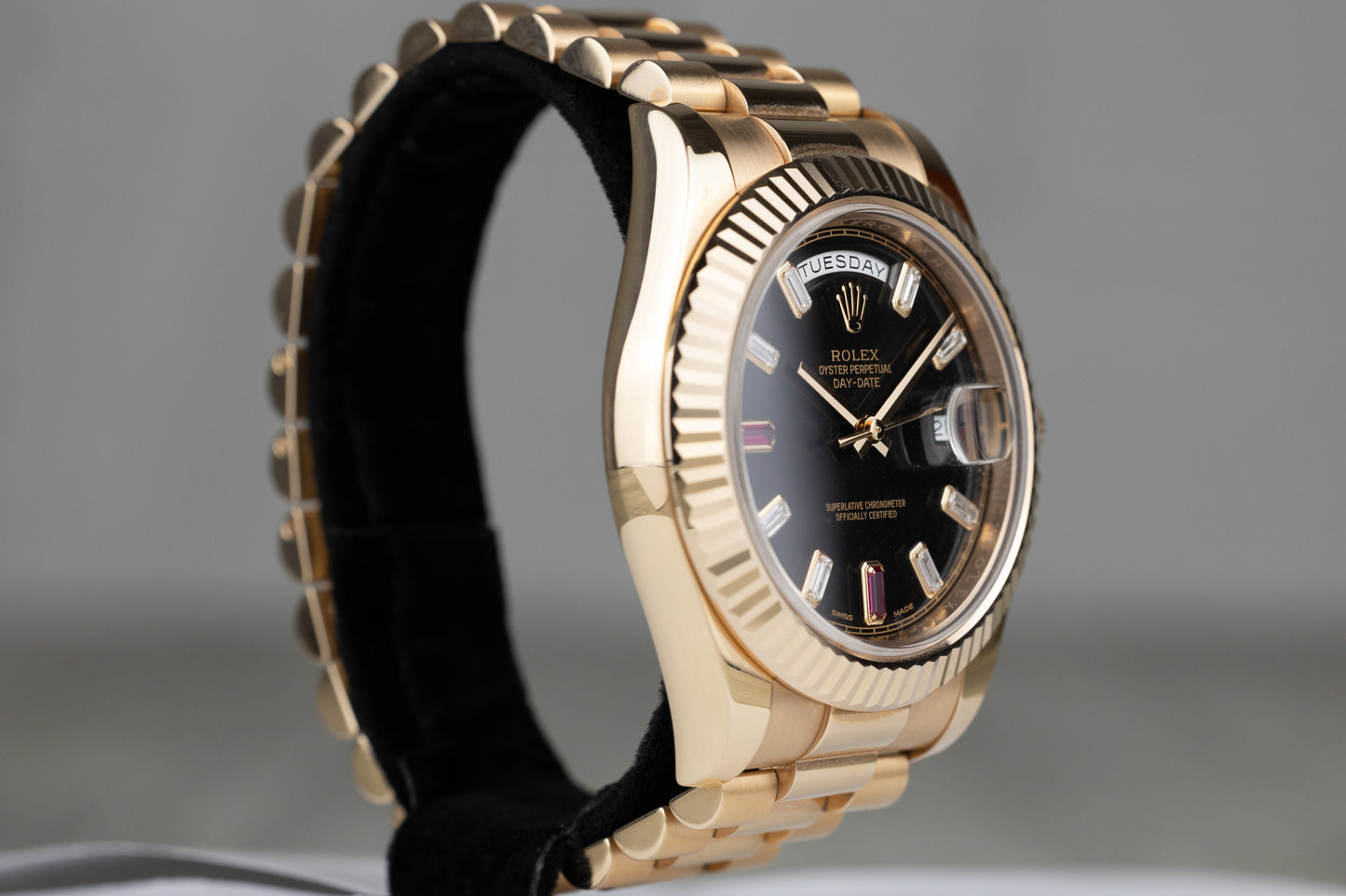 Rolex 218235 Day-Date II Rose Gold Black Ruby Diamond Dial