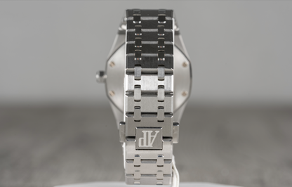 Audemars Piguet Ladies Royal Oak White Dial w/ Factory Diamond Bezel 67651ST